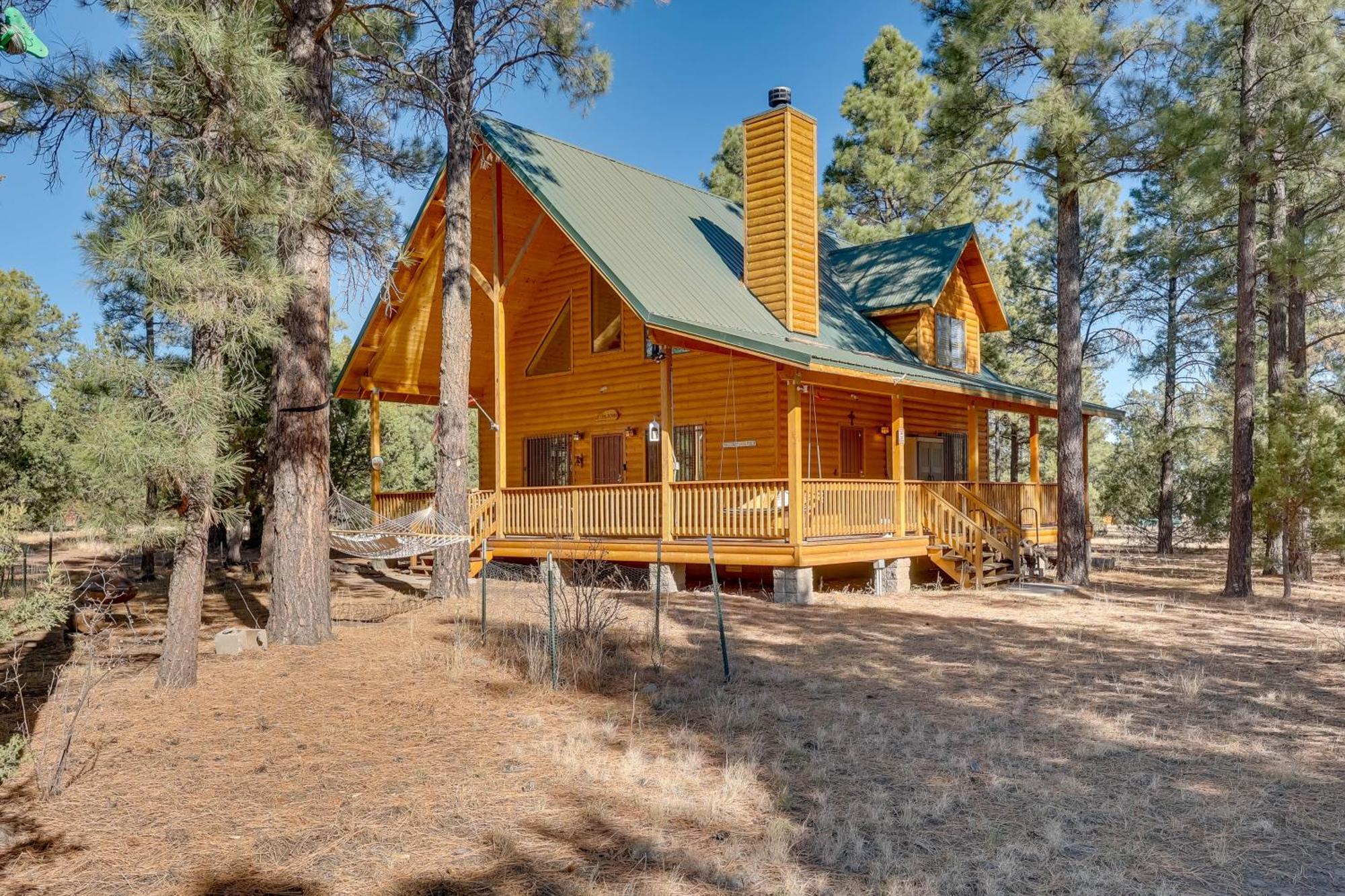 Dog-Friendly Nutrioso Cabin With Wraparound Porch! Ngoại thất bức ảnh